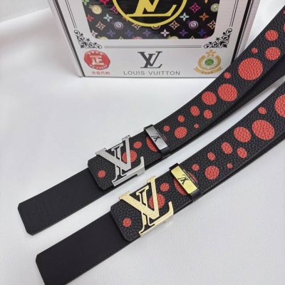 品名：Lv..路易..威登 材质：原单牛皮腰带 百分百头层牛皮腰带保证真皮，24K纯钢扣，专柜原单品质、做工精细，时尚大牌，送人自用首选 包装： 请认准如图专柜