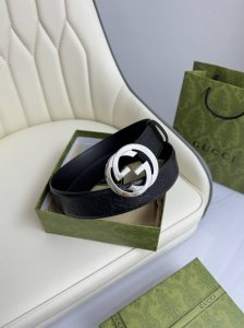 特 Gucci，原厂精密电渡扣头，意大利原厂皮，宽4.0Cm，代购级。