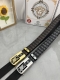 品名：Versace.范思哲 自动带 材质：原单牛皮腰带 百分百头层牛皮腰带保证真皮，24K纯钢扣，专柜原单品质、做工精细，时尚大牌，送人自用首选 包装： 请认