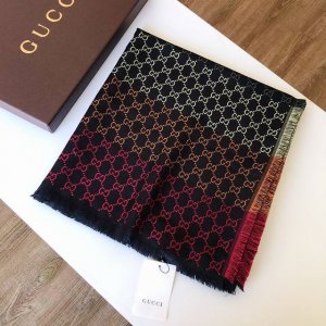 G家，新款方巾，超赞的手感，超赞的质量，尺寸140:140
