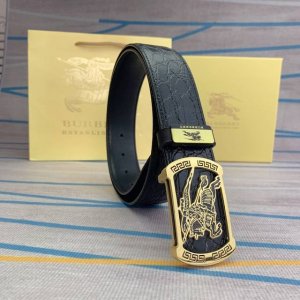 品名：巴宝莉原单 材质：原单牛皮腰带 百分百头层牛皮腰带保证真皮，24K纯钢扣，专柜原单品质、做工精细，时尚大牌，送人自用首选 包装： 请认准如