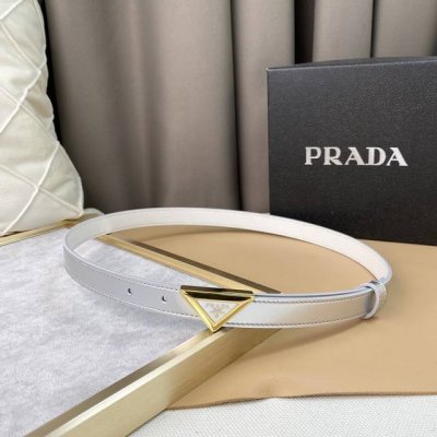 rada这款华美的皮革腰带释放简约而精致的优雅气息 2.0Cm精品