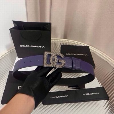 Dolce&Gabbana 小牛皮腰带，缀以个性化徽标搭扣。小牛皮腰带，搭配徽标装饰搭扣,4.0Cm