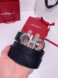 特 Ferragamo菲拉格慕 全套包装 F3.5Cm高级定制款男士皮带 ，双面进口牛皮，自行选择搭配不失 真材实料 很有质感 时尚经典不失风范 可自行裁剪