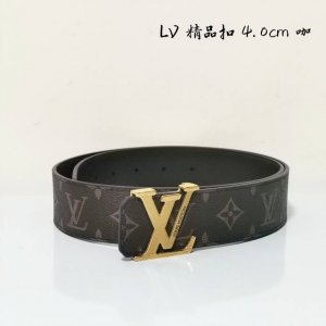 Lv.路易威登 全套包装 原版品质 代工厂货品 40Mm宽度 正品一体铸造五金钢扣，原厂皮料 双面原厂定制面料，区别市场货