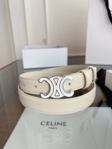 赛琳CéLine 全套包装 凯旋门Triomphe珐琅搭扣 Taurillon皮革 牛剖层革衬里 ，中腰 金色饰面 宽度：1英寸 2.5Cm 腰带 不可拆卸Tr