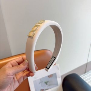 配包装 Gucci古奇 经典新款缎面布艺发箍，女神必备单品头箍，非常百搭，时尚潮流款！