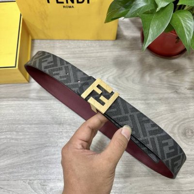 图片包装 Fendi 芬迪 专柜同款 宽4.0Cm 双环正反用腰带 F按钉搭扣 酒红色Cuoio Romano皮革材质 反面面料带有烟草黄和黑色Ff图案 黑色珐