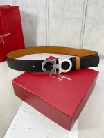 特 宽度3.5Cm Ferragamo 菲拉格慕 两面手掌纹双面头层牛皮皮带，配有金 白 枪色金属Gancio双扣。该皮带可调节，且能根据需要剪裁，达到修身效果