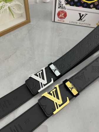 品名：Lv..路易..威登原单 材质：原单牛皮腰带 百分百头层牛皮腰带保证真皮，24K纯钢扣，专柜原单品质、做工精细，时尚大牌，送人自用首选 包装： 请认准如图 - 点击图像关闭