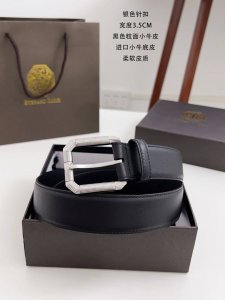 史蒂芬 顶级货品，宽度3.5Cm 柔软头层小牛皮搭配进口底皮， 精抛纯铜针扣 金色 银色 商务休闲都可搭配。 码数：95-125Cm 包装：全套包装
