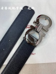 Sf3.5Cm高级定制款男士皮带 ，双面进口牛皮，自行选择搭配 真材实料 很有质感 时尚经典不失风范 可自行裁剪 ！