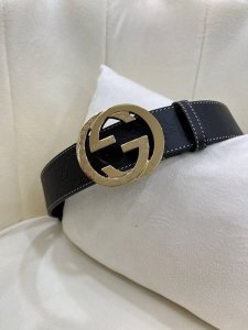 古驰进口原单头层牛皮 搭配精品扣,原产皮料定制，专柜宽度4.0Cm