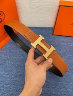 爱马仕 Hermes 原单爱马仕，宽3.8Cm进口原版皮带身，双面可两面用，精品电镀五金 ！