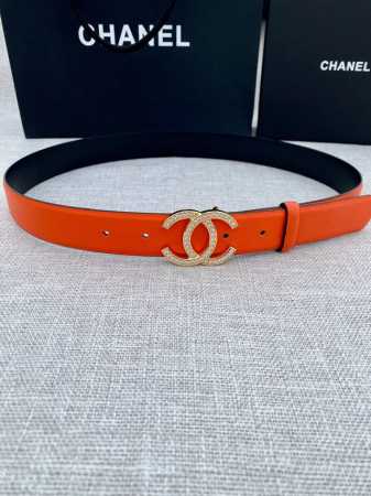 宽度3.0Cm Chanel 香奈儿 原版碰纹牛皮金 银 色镶钻钢扣。 - 点击图像关闭