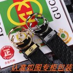 品名：古奇.Gu...Cci原单 材料：百分百头层牛皮，保证真皮。24K纯钢扣双面可用专柜同等质量， 送人自用首选 包装： 请认准如图专柜包装，赠送打孔器，银联