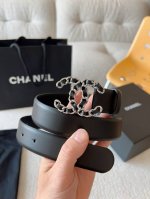 香奈家经典-款女士腰带｜春日优雅点睛之笔 3.0 Cm 小牛皮带身｜柔软亲肤，收腰设计显瘦百搭 精致镀金扣｜真空电镀工艺 光泽持久如新 明星同款｜法式极简风轻松