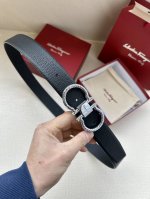 特 菲拉格慕 经典皮带系列 别具一格的特色：工艺精湛、选材优质、风格优雅以及功能实用