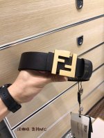 特P200 配送专柜包装 打孔针 新款 Fd 宽38 Mm 支持Nfc 芯片扫描，标志造型皮带，原版细拉丝F铆钉扣，进口原版 咖啡色小牛皮配原版老花制成，镀金表