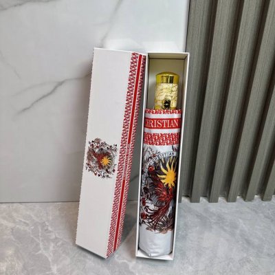 Dior 迪奥 凤凰 夏季新款 全自动折叠晴雨伞 黑色涂层防晒有效阻隔紫外线99%，Upf 50 所以能起到伞下体感降温的效果！ 有效隔热，高效防晒 一把搞定，