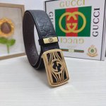 品名：古奇.Gu...Ci 原单 材质：原单牛皮腰带 专柜原单品质、做工精细，时尚大牌，送人自用首选 包装： 请认准如图专柜包装赠送打孔器手提袋专柜礼盒宽度3.