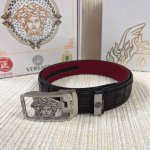 品名：Versace.范思哲 自动带 材质：原单牛皮腰带 百分百头层牛皮腰带保证真皮，24K纯钢扣，专柜原单品质、做工精细，时尚大牌，送人自用首选 包装： 请认