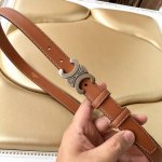 高端品质，实物拍摄 批 配全套礼盒 ： 25Mm宽度采用双面进口原版皮腰带，真空电镀五金扣头实物拍摄 一等一好质量 ，长短不可自行裁剪送礼自用首选上身效果赞赞赞