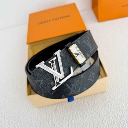 品名： Lv..路易..威登腰带皮带原单 型号：挂扣，经典纯钢材质镶钻挂扣，头层牛皮，图片实物拍摄 材料：头层牛皮，挂扣系列，纯钢材质扣头，钯镀电镀工艺永不掉色 - 点击图像关闭
