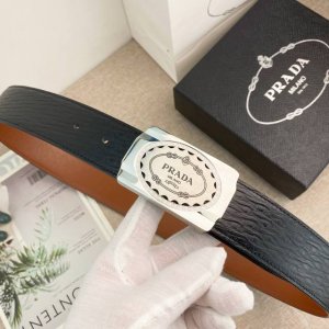 特 P190 普拉达 特种皮腰带系列 ，原厂五金精品不锈钢扣 手感柔软舒适 宽3.8Cm。