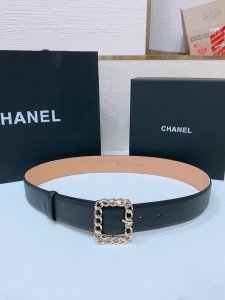 chanel 24P Cc 水钻. 链节Logo扣. 进口胎牛皮腰带 3.8Cm精品 精致 典雅 Chic又时髦.