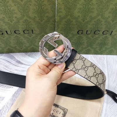 特 Gucci新款腰带，宽度4.0Cm 这款黑色gg皮革腰带匠心之作，专柜同步 适用高腰低腰两种穿戴方式。