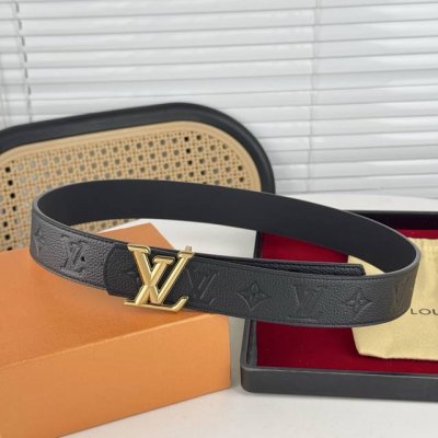 路易威登Lv、商务休闲、正装均可佩戴！3.8Cm 最新款扣头，抛光扣头、时尚百搭