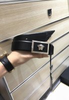 配送专柜包装 打孔针 批专柜同款、实拍专柜官网，尺寸:35 Mm，立体 美人头，极富设计美感 ，双面采用进口原版小牛皮，清晰美观，皮质软，手感舒适，档次高。高清