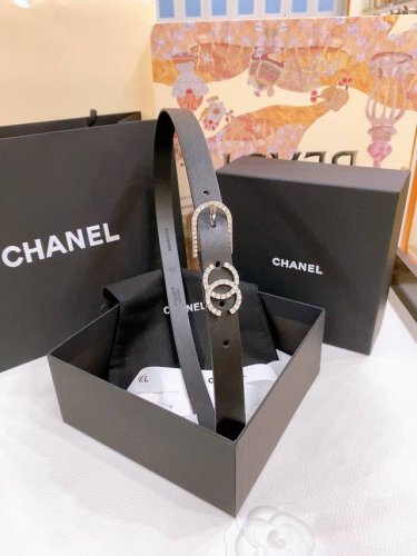 香奶奶Chanel 针扣水钻 进口小牛皮腰带 黄铜金属 手感柔软 细腻 2.0Cm