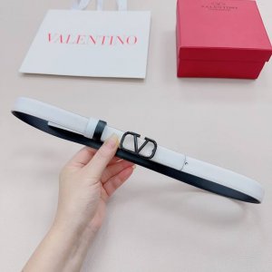 2.0Cm华伦天奴官网新款，双面原版小牛皮，扣宽2.0Cm 长度75.80.85.90.95.100欧，双层金属五金原版开模定制