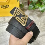 Fendl 芬迪 宽40Mm双面原版小牛皮 搭配单钌钯电镀扣 完美的手感.油边 出众的设计.风格 高贵奢华 时尚大方 高清实拍 货真价实 品质保证 双面用