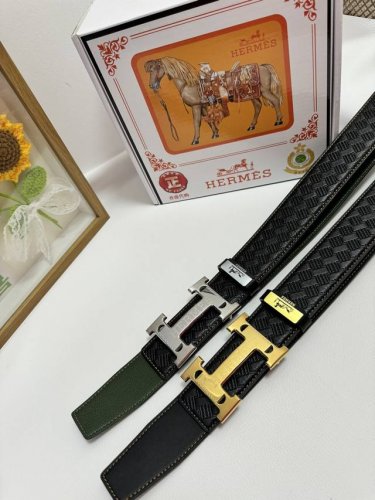品名：爱马仕.Hermès 原单 材质：原单牛皮腰带 百分百头层牛皮腰带保证真皮，24K纯钢扣，专柜原单品质、做工精细，时尚大牌，送人自用首选 包装： 请认准如
