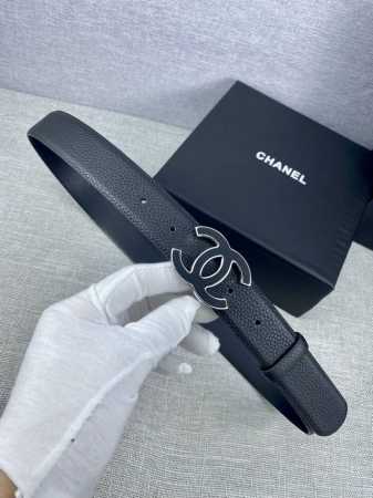 宽度3.0Cm Chanel 香奈儿 女士腰带皮带新款柔软的内衬进口小牛皮搭配精品钢扣 贴皮 金 银色扣。 - 点击图像关闭