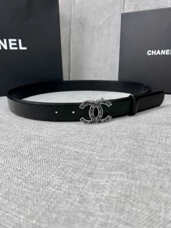 特 宽度3.0Cm Chanel 香奈儿 平纹牛皮金 银 色金属暗印品牌logo磨胶钢扣。 - 点击图像关闭