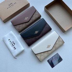 颜色 黑 土黄 白尺寸 19X10蔻驰专柜款原版牛皮专柜新宠做工精细内阁丰富有尽有低调奢华