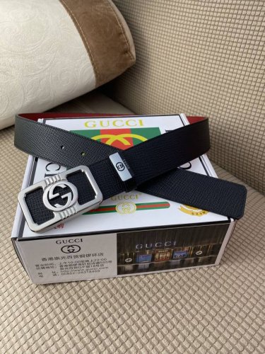 品名：古奇.Gu...Ci 原单 材质：原单牛皮腰带 百分百头层牛皮腰带保证真皮，24K纯钢扣，专柜原单品质、做工精细，时尚大牌，送人自用首选 包装： 请认准如