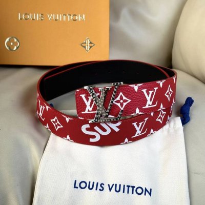驢家經典款。L0Uis Vuitt0N 今季新品 男士原單腰帶 寬度40毫米 經典荔枝紋牛皮絲印圖案設計 搭配印小花鋼扣五金 可雙面佩戴 經典百搭 適合沈穩低調