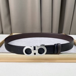 男士费拉，、柔软细腻，百搭大方，宽3.5Cm 、 官网同步，商务休闲均可使用！