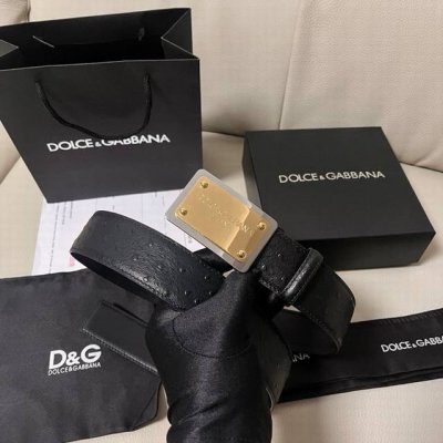 特 Dg，宽4.0Cm Dolce&Gabbana 新款男士鸵鸟纹腰带，搭配全新镀钌 Dg 交叉造型徽标搭扣