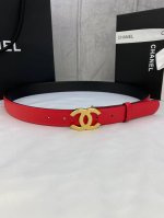 宽度3.0Cm Chanel 香奈儿 荔枝纹牛皮 颗粒饱满紧致清晰，搭配采用填粉五金工艺金 银 色钢扣。