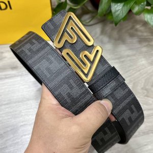 图片包装＋10 Fendi 芬迪 专柜同款 宽4.0Cm 双环正反用腰带 Ff按钉搭扣 黑色Cuoio Romano皮革材质 反面面料带有烟草黄和黑色Ff图案