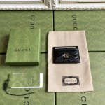 顶配版 配绿盒包装 独家私货 G家顶级货品 原单品质，实物实拍！双G波浪纹小卡包，复古金色金属配件，款号443127裸粉，红色，，米白，黑色 人形纹，尺寸:10