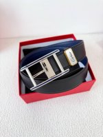 品名 卡地亚 Cartier 原单 腰带 皮带 型号 针扣 原版经典针式扣头 实物拍摄 双面头层牛皮 材料 百分百头层牛皮 保证真皮 双面可用专柜同等质量 原版