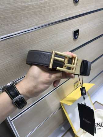 配送专柜包装 打孔针 特批p 新款 Fd 宽35 Mm 标志造型皮带，拉丝ff尾夹扣转式带扣，进口小牛皮搭配经典原版荔枝纹，支持nfc 芯片 ，镀金表面金属制品 - 点击图像关闭
