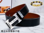 皮带：爱玛仕.Her...原单 P200 腰带：百分百头层牛皮，保证真皮。24K纯钢扣双面可用专柜同等质量， 送人自用首选 包装： 请认准如图专柜包装，赠送打孔